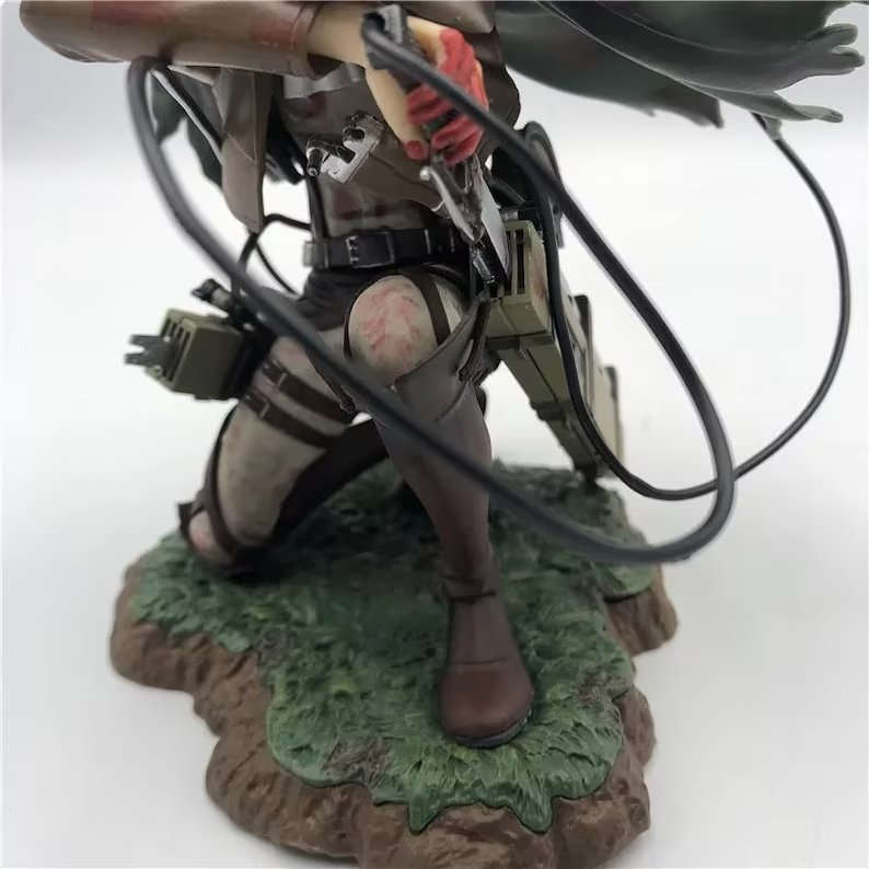 Levi Ackerman Figurine, Attack On Titan Figure, Shingeki no Kyojin Anime Gifts and Merchandise